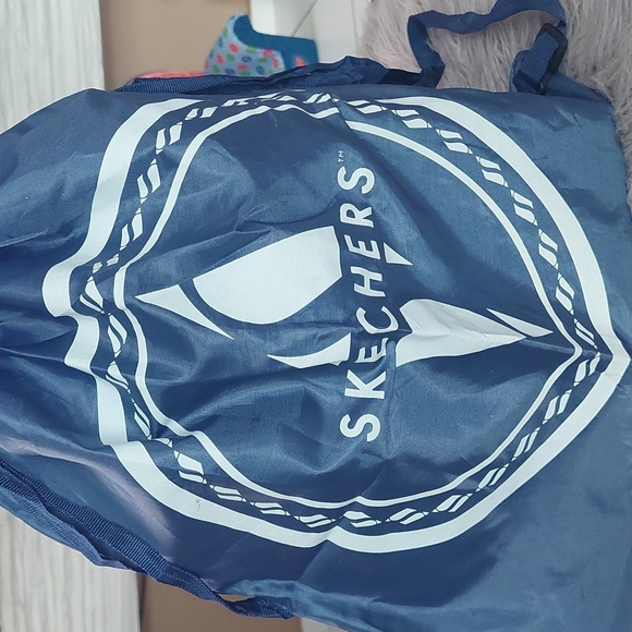 SKECHERS - Picture 8 of 8